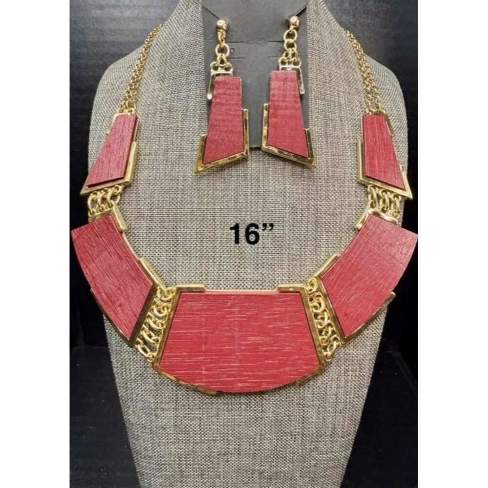 Geometric Collar Necklace